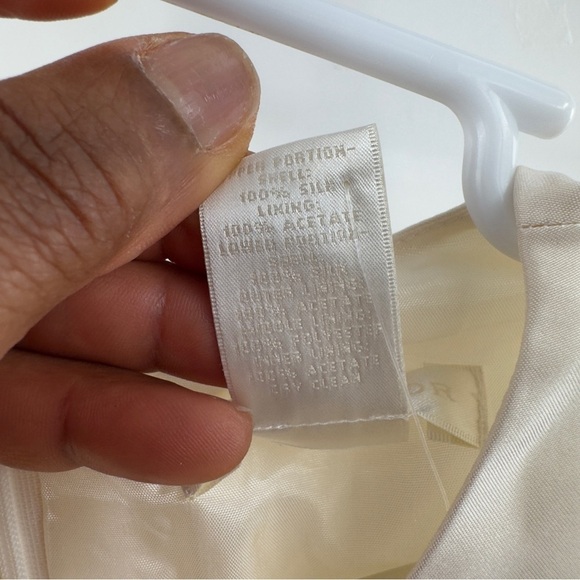 Ann Taylor celebrations cream dress sleeveless size 8 event wedding flower girl - Picture 10 of 12